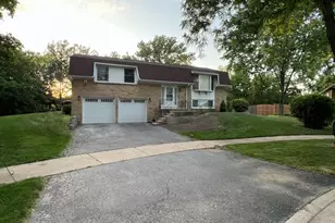 446 Alcester Ct, Bolingbrook, IL 60440 - Photo 1