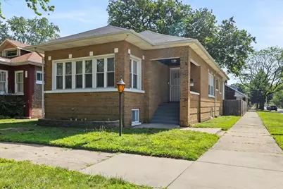 7959 S Constance Avenue, Chicago, IL 60617 - Photo 1
