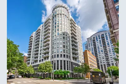421 W Huron Street #1005, Chicago, IL 60654 - Photo 1