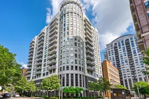 421 W Huron St, Chicago, IL 60654 - Photo 1