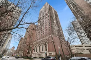 1122 N Dearborn St, Chicago, IL 60610 - Photo 1