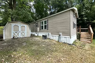 268 Fossil Bay Ct, Wilmington, IL 60481 - Photo 1