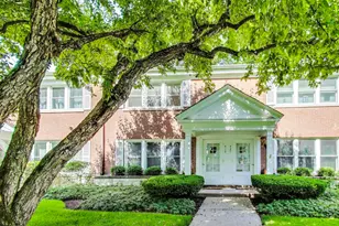 419 3rd St, Wilmette, IL 60091 - Photo 1