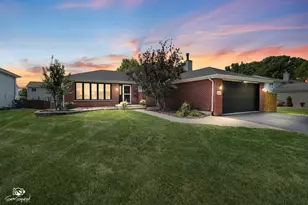 16637 W Oneida Dr, Lockport, IL 60441 - Photo 1