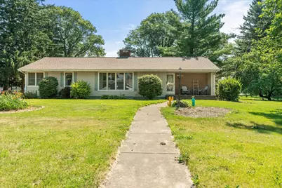 609 S Park Street, Paxton, IL 60957 - Photo 1