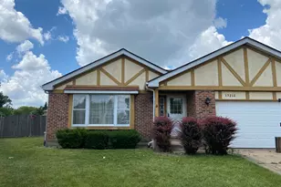 17212 Cottage Ct, Tinley Park, IL 60487 - Photo 1