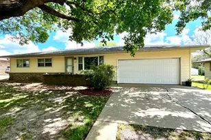 430 N 2nd St, Tonica, IL 61370 - Photo 1