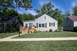 214 S Hickory St, Manteno, IL 60950 - Photo 1