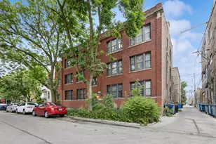 1214 W Early Ave, Chicago, IL 60660 - Photo 1