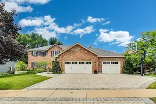 1205 Kristin Dr, Libertyville, IL 60048 - Photo 1