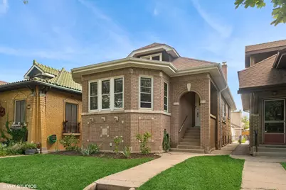 5737 N Sacramento Avenue, Chicago, IL 60659 - Photo 1