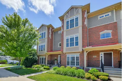 402 N 1st Street, Geneva, IL 60134 - Photo 1