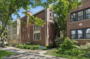 815A Forest Ave, Evanston, IL 60202 - Photo 1