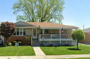 7707 S Oketo Ave, Bridgeview, IL 60455 - Photo 1