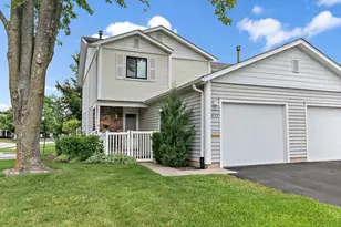 632 Bridgeview Point, Schaumburg, IL 60194 - Photo 1