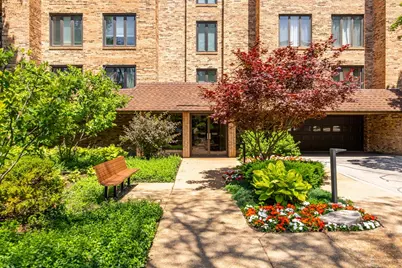 3810 Mission Hills Road #306, Northbrook, IL 60062 - Photo 1