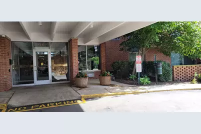 16 E Old Willow Road #320S, Prospect Heights, IL 60070 - Photo 1