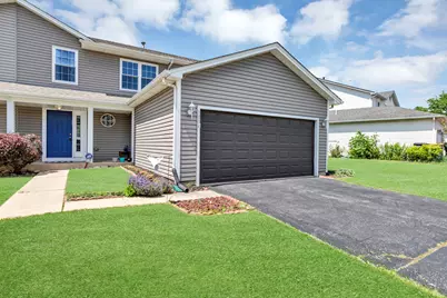 1004 Oak Ridge Drive, Streamwood, IL 60107 - Photo 1