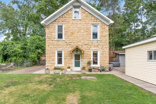 618 Bush St, Joliet, IL 60433 - Photo 1