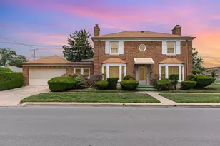 1800 N 76th Ct, Elmwood Park, IL 60707 - Photo 1