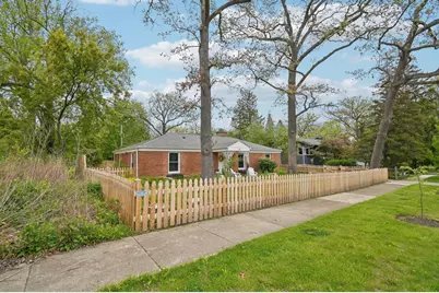 14 E Woodland Road, Lake Bluff, IL 60044 - Photo 1