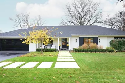 522 Pamela Circle, Hinsdale, IL 60521 - Photo 1