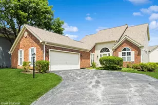 36230 N Old Creek Ct, Gurnee, IL 60031 - Photo 1