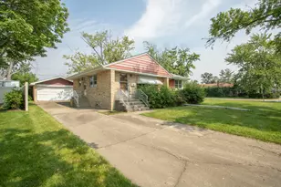 4515 N Redwood Dr, Norridge, IL 60706 - Photo 1