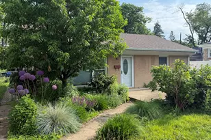 2113 Seward St, Evanston, IL 60202 - Photo 1