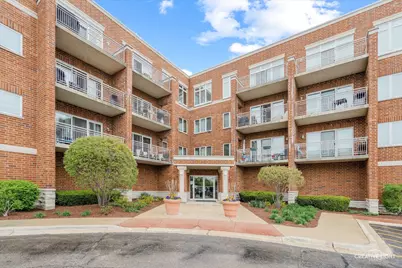 515 Main Street #402, West Chicago, IL 60185 - Photo 1