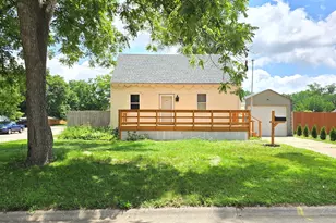 3102 10th St, Rockford, IL 61109 - Photo 1