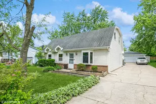 159 Blackberry Dr, Bolingbrook, IL 60440 - Photo 1