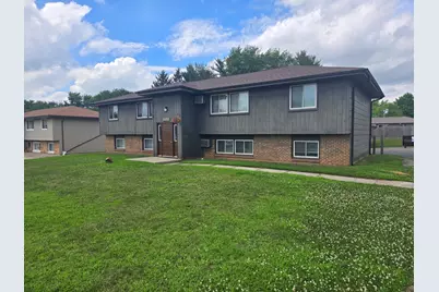 5182 Seaton Hall Drive, Machesney Park, IL 61115 - Photo 1