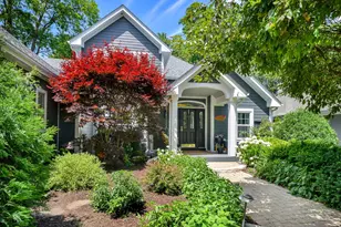 72 Gray St, Saint Charles, IL 60174 - Photo 1