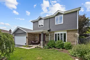 1532 Whitehall Ct, Batavia, IL 60510 - Photo 1