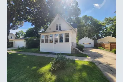 218 S 9th Street, Dekalb, IL 60115 - Photo 1