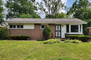 3025 Sherwood Ave, Markham, IL 60428 - Photo 1