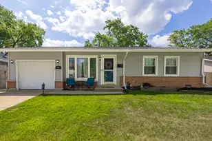 655 Charing Cross Rd, Elk Grove Village, IL 60007 - Photo 1