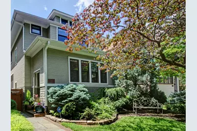 415 N Taylor Avenue, Oak Park, IL 60302 - Photo 1