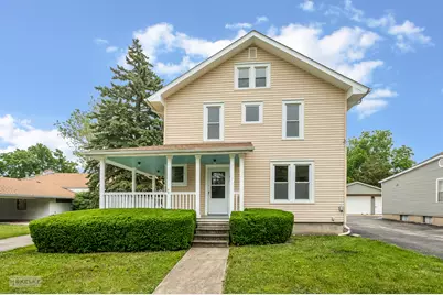 262 S Madison Street, Oswego, IL 60543 - Photo 1