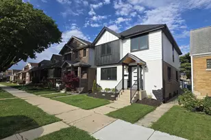 5443 S Rutherford Ave, Chicago, IL 60638 - Photo 1