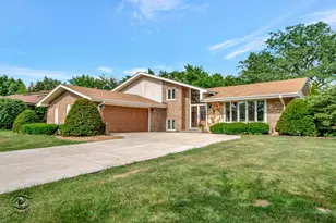 14332 S West Glen Dr, Homer Glen, IL 60491 - Photo 1
