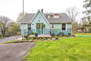 11773 W 33rd St, Beach Park, IL 60099 - Photo 1