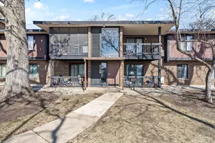 4708 W Northfox Ln, McHenry, IL 60050 - Photo 1