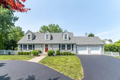 1294 Appleby Circle, Mundelein, IL 60060 - Photo 1