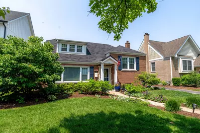 392 S Hawthorne Avenue, Elmhurst, IL 60126 - Photo 1