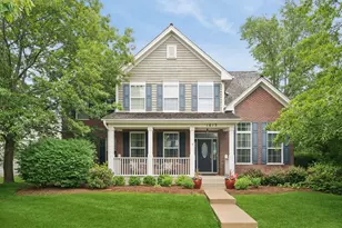 1613 Constitution Dr, Glenview, IL 60026 - Photo 1