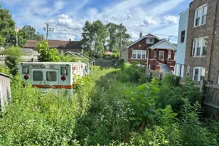 2711 W 18th St, Chicago, IL 60608 - Photo 1