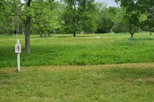 15078 W Schlosser Ct, Wadsworth, IL 60083 - Photo 1