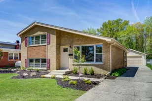 15320 Harding Ave, Midlothian, IL 60445 - Photo 1